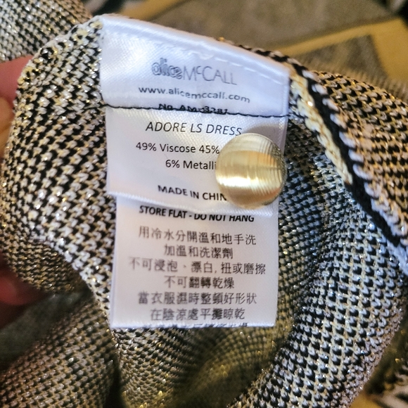 - Alice McCall Adore Dress/Jacket - Picture 6 of 10